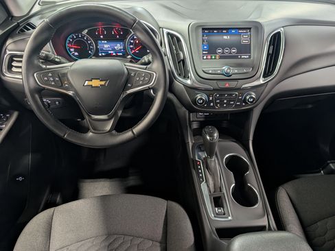 Used 2021 Chevrolet Equinox LT image 12