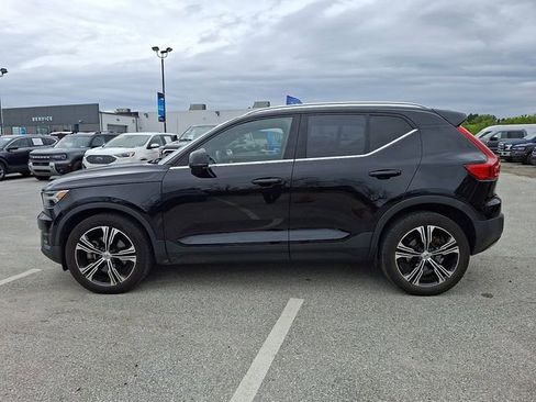 Used 2021 Volvo XC40 T5 Inscription w/ Climate Package AWD/4WD image 7