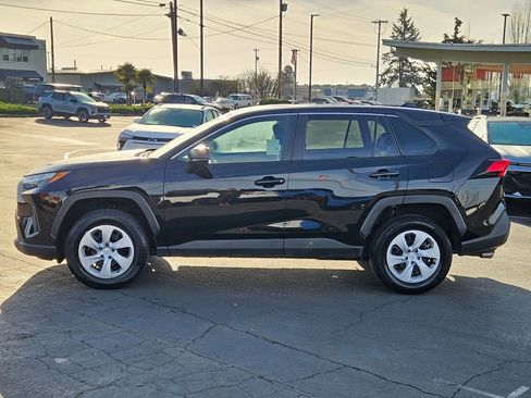 Used 2024 Toyota RAV4 LE image 3