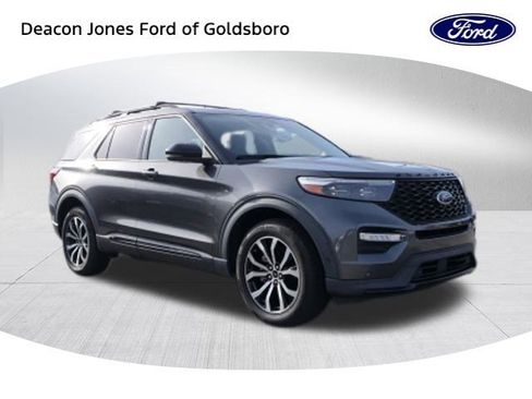 Used 2020 Ford Explorer ST w/ Premium Technology Package image 1