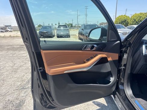 Used 2026 BMW X5 sDrive40i w/ Parking Assistance Package RWD image 11