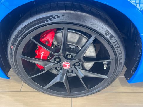 New 2025 Honda Civic Type R image 10