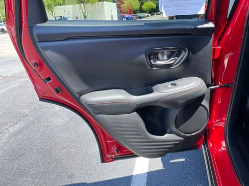 Certified 2025 Honda HR-V Sport image 38