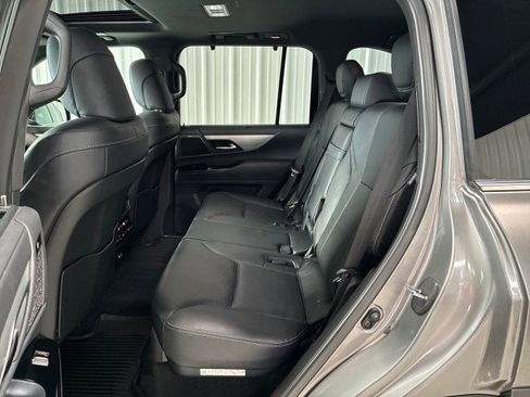 Used 2023 Lexus LX 600 F Sport image 15