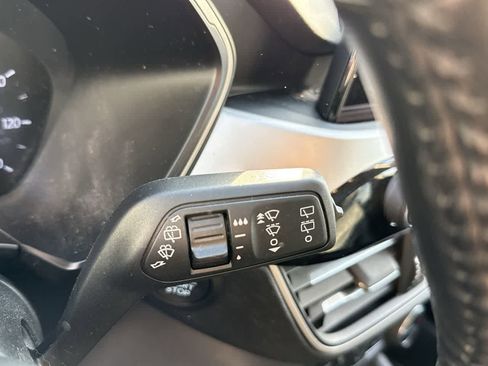 Used 2020 Ford Escape SEL image 22