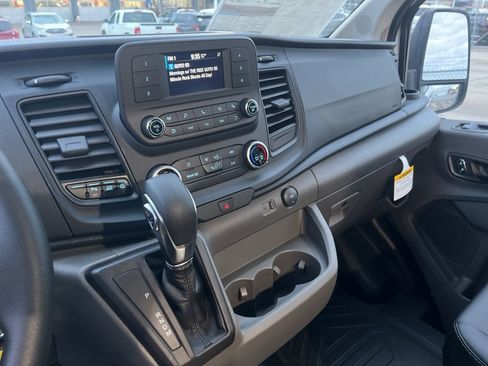 New 2024 Ford Transit 150 Low Roof image 19
