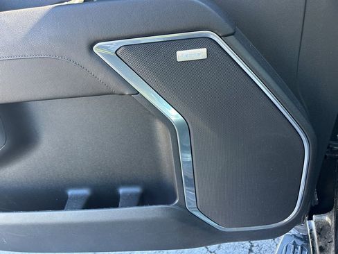 Used 2023 Chevrolet Silverado 1500 LTZ w/ Technology Package image 16