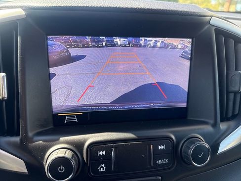 Used 2020 GMC Terrain SLT w/ Preferred Package image 26