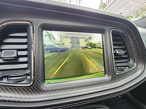 Used 2022 Dodge Challenger SRT Hellcat image 33