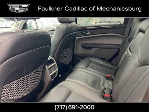 Used 2011 Cadillac SRX Luxury image 16