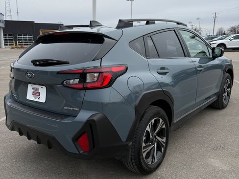 Certified 2025 Subaru Crosstrek 2.0i Premium image 6