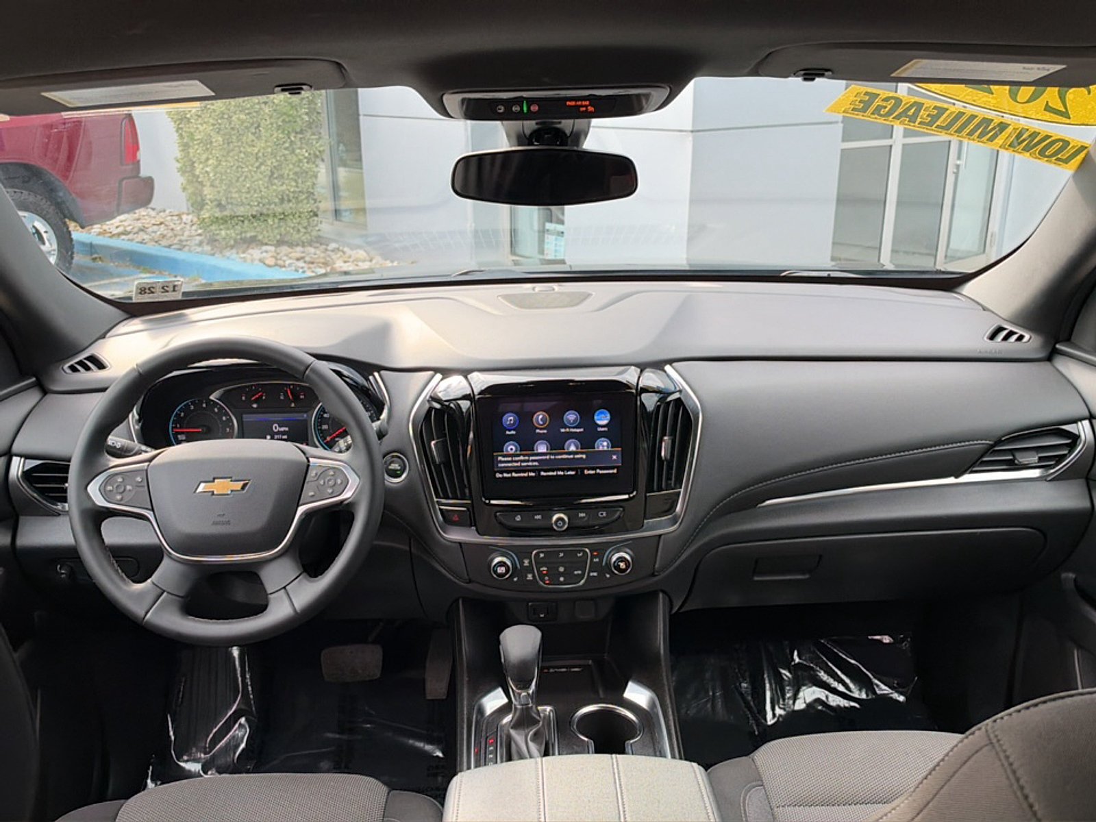 Used 2023 Chevrolet Traverse LT FWD image 29