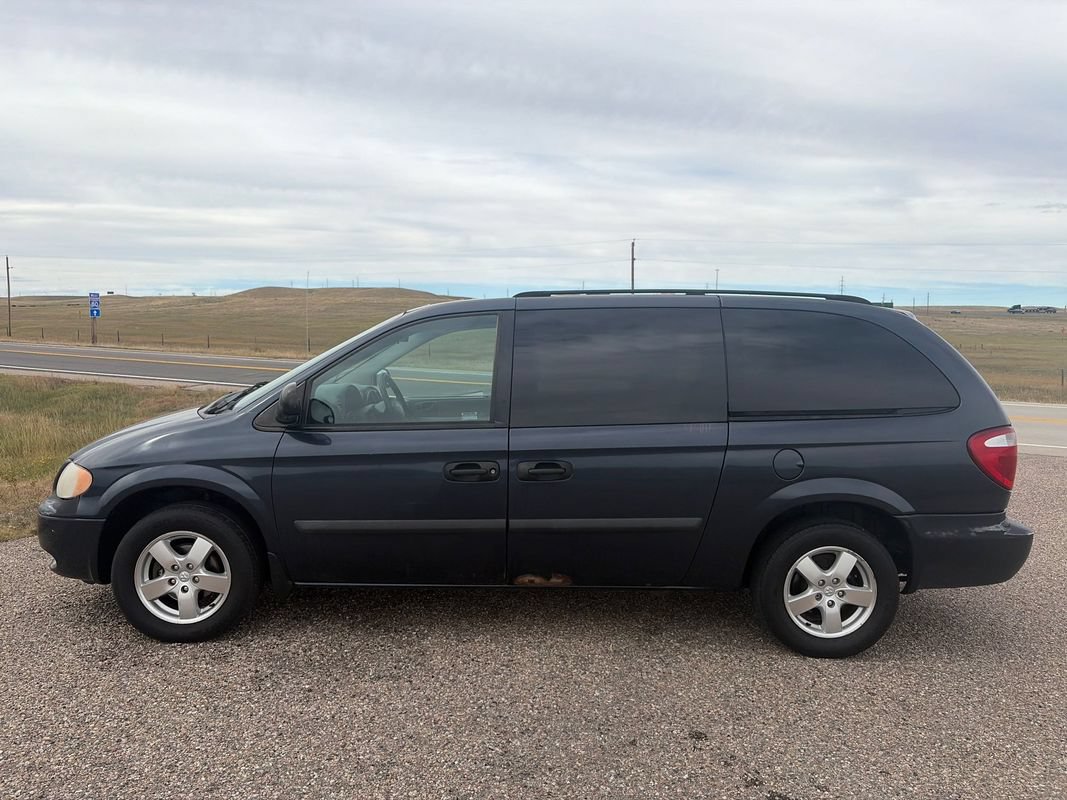 Used 2007 Dodge Grand Caravan SE w/ Popular Equipment Group I FWD image 2