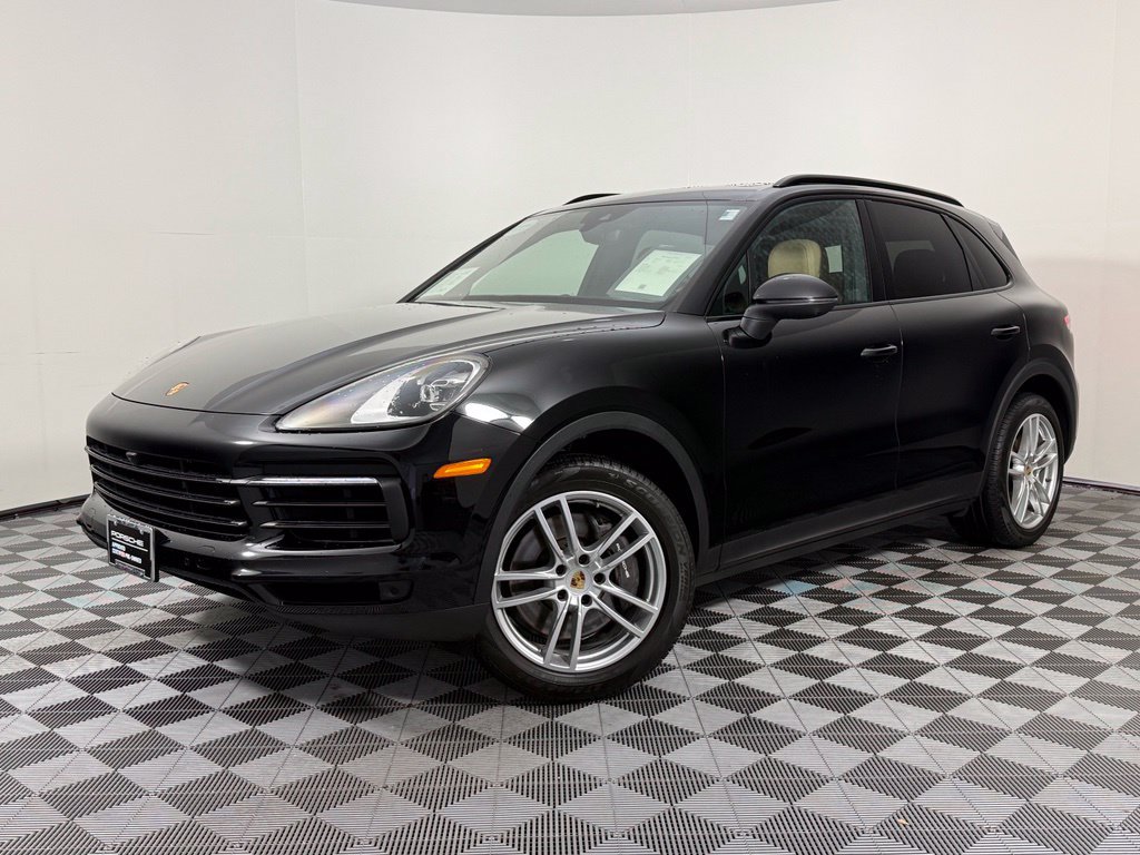 Certified 2023 Porsche Cayenne AWD/4WD image 1