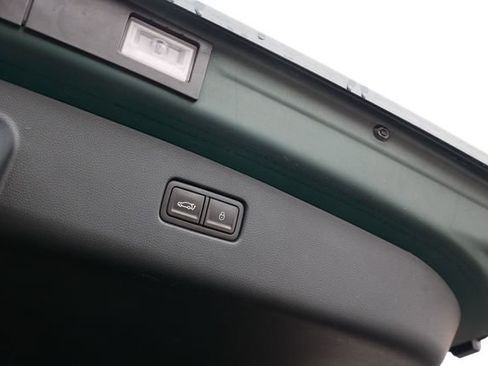 Used 2022 Genesis GV70 2.5T w/ Advanced Package image 55