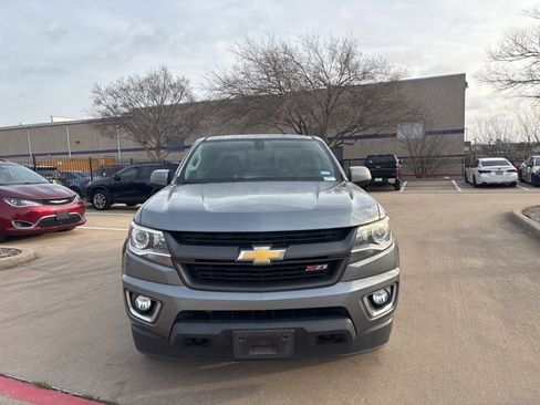 Used 2019 Chevrolet Colorado Z71 image 2
