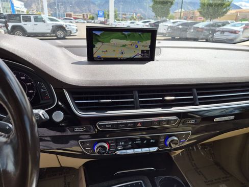 Used 2018 Audi Q7 3.0T Premium Plus AWD/4WD image 28