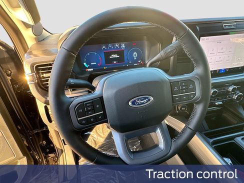 New 2026 Ford F250 Lariat w/ Black Appearance Package image 16