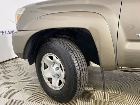 Used 2013 Toyota Tacoma 4x4 Double Cab w/ SR5 Pkg image 23