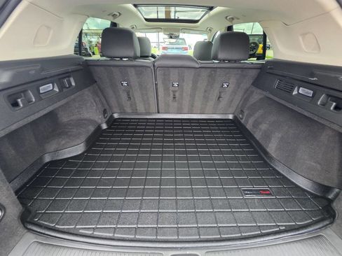 Used 2022 Buick Envision Essence w/ Technology Package II AWD/4WD image 29