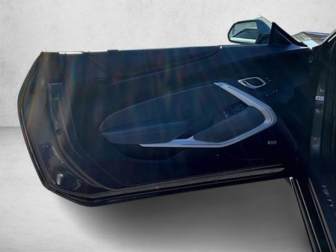 Used 2017 Chevrolet Camaro LT image 17