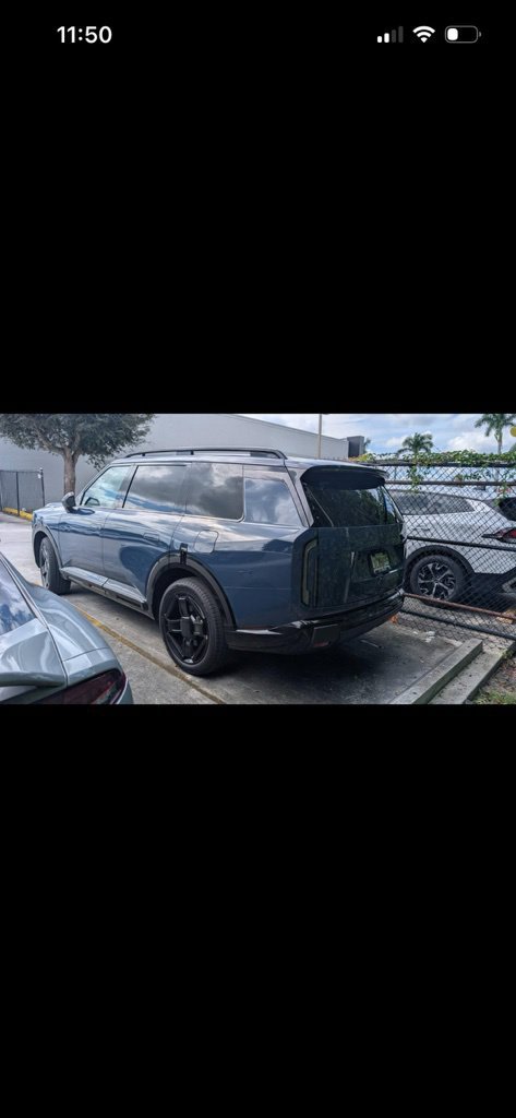 Certified 2027 Kia Telluride EX X-Line AWD/4WD image 2