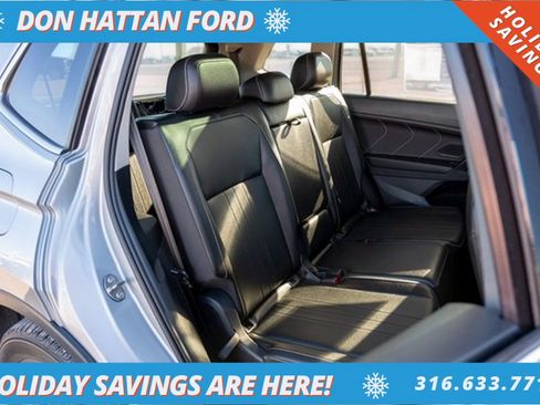 Used 2023 Volkswagen Tiguan SE image 24