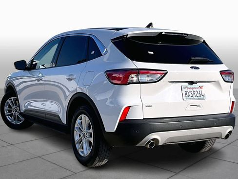 Used 2021 Ford Escape SE image 11