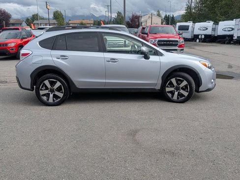 Used 2014 Subaru Crosstrek Touring AWD/4WD image 7