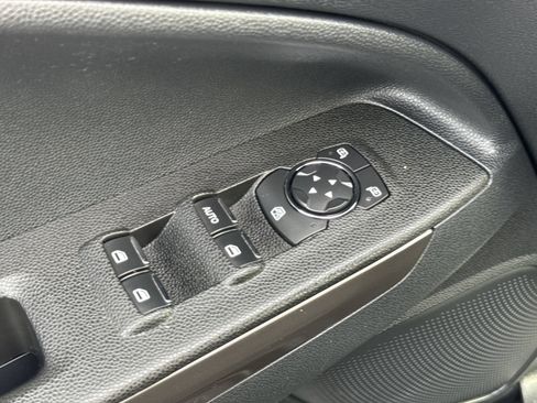 Used 2019 Ford EcoSport SE FWD image 20