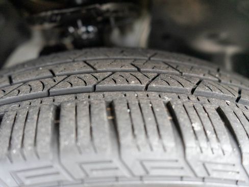 Certified 2023 Kia Sorento EX image 36