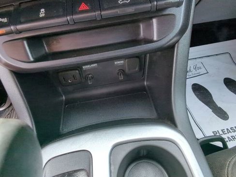 Used 2020 Chevrolet Colorado LT w/ Safety Package RWD image 19