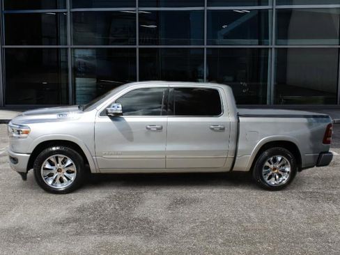 Used 2020 RAM 1500 Limited w/ Body Color Bumper Group image 4