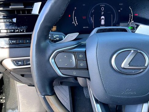 Used 2023 Lexus RX 350 w/ Accessory Package (2T) AWD/4WD image 22