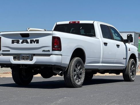 New 2026 RAM 3500 Big Horn AWD/4WD image 3