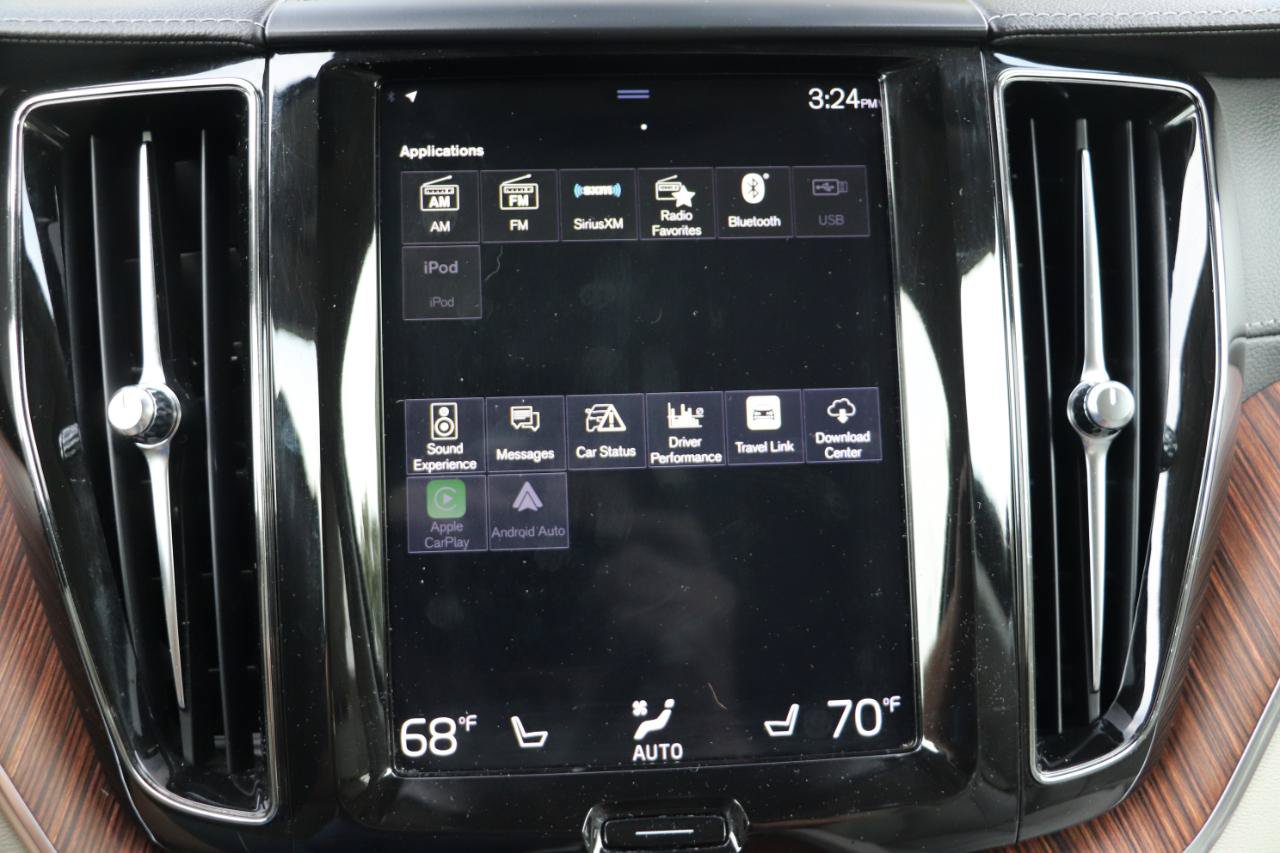 Used 2019 Volvo XC60 T6 Inscription w/ Protection Package Premier AWD/4WD image 25