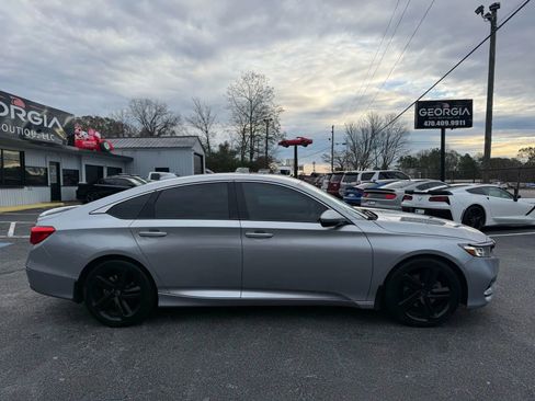 Used 2019 Honda Accord Sport image 8