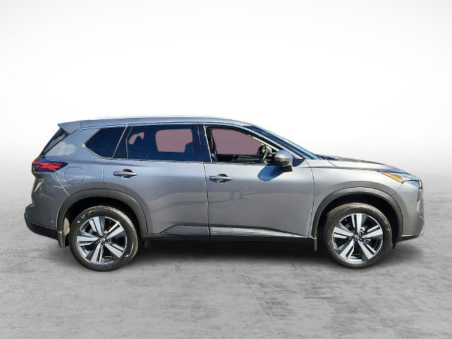 Used 2024 Nissan Rogue SL w/ SL Premium Package AWD/4WD image 7