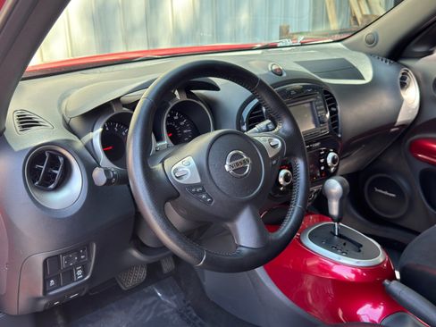 Used 2013 Nissan Juke SV w/ Sport Pkg AWD/4WD image 13