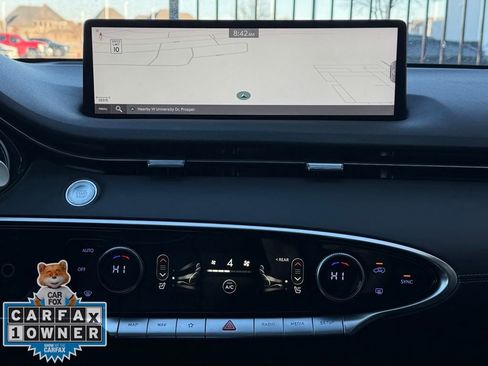 Used 2025 Genesis GV70 2.5T image 14