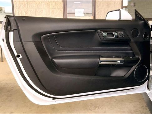 Used 2021 Ford Mustang GT Premium w/ Equipment Group 401A image 19