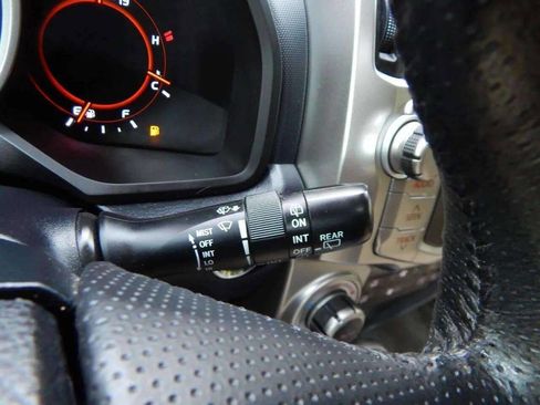 Used 2012 Toyota 4Runner Limited image 25