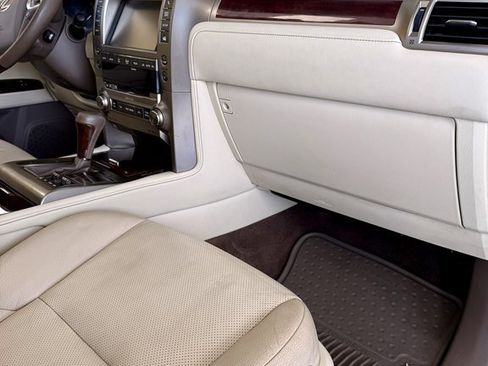 Used 2015 Lexus GX 460 w/ Premium Package AWD/4WD image 11