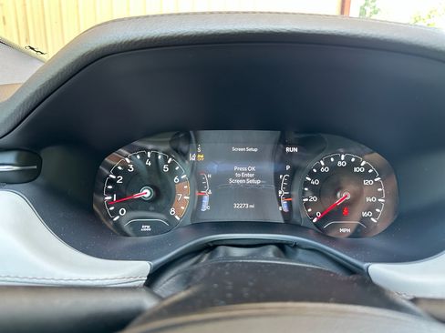 Used 2025 Jeep Compass Limited AWD/4WD image 19