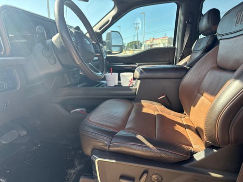Used 2024 Ford F250 King Ranch AWD/4WD image 11