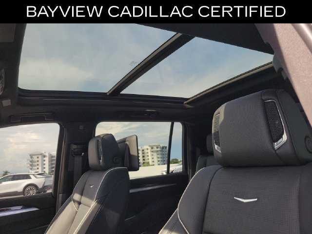 Used 2025 Cadillac Escalade ESV Premium Luxury w/ Touring Package AWD/4WD image 27