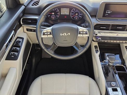 Used 2022 Kia Telluride EX w/ EX Premium Package image 10