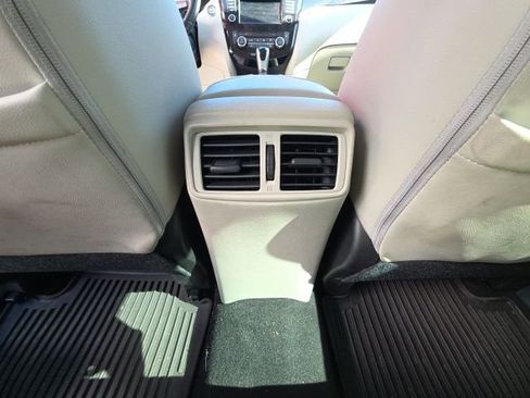 Used 2022 Nissan Rogue Sport SL w/ Premium Package image 25