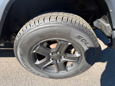 Used 2018 Jeep Wrangler Unlimited Sport S AWD/4WD image 12
