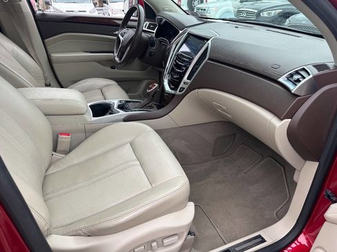 Used 2016 Cadillac SRX Performance w/ Driver Awareness Package image 10